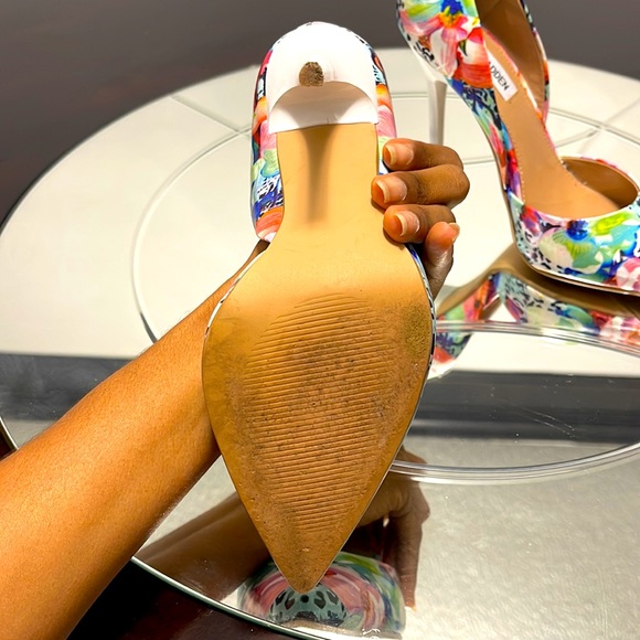 Steve Madden Floral Stilettos - Picture 6 of 7